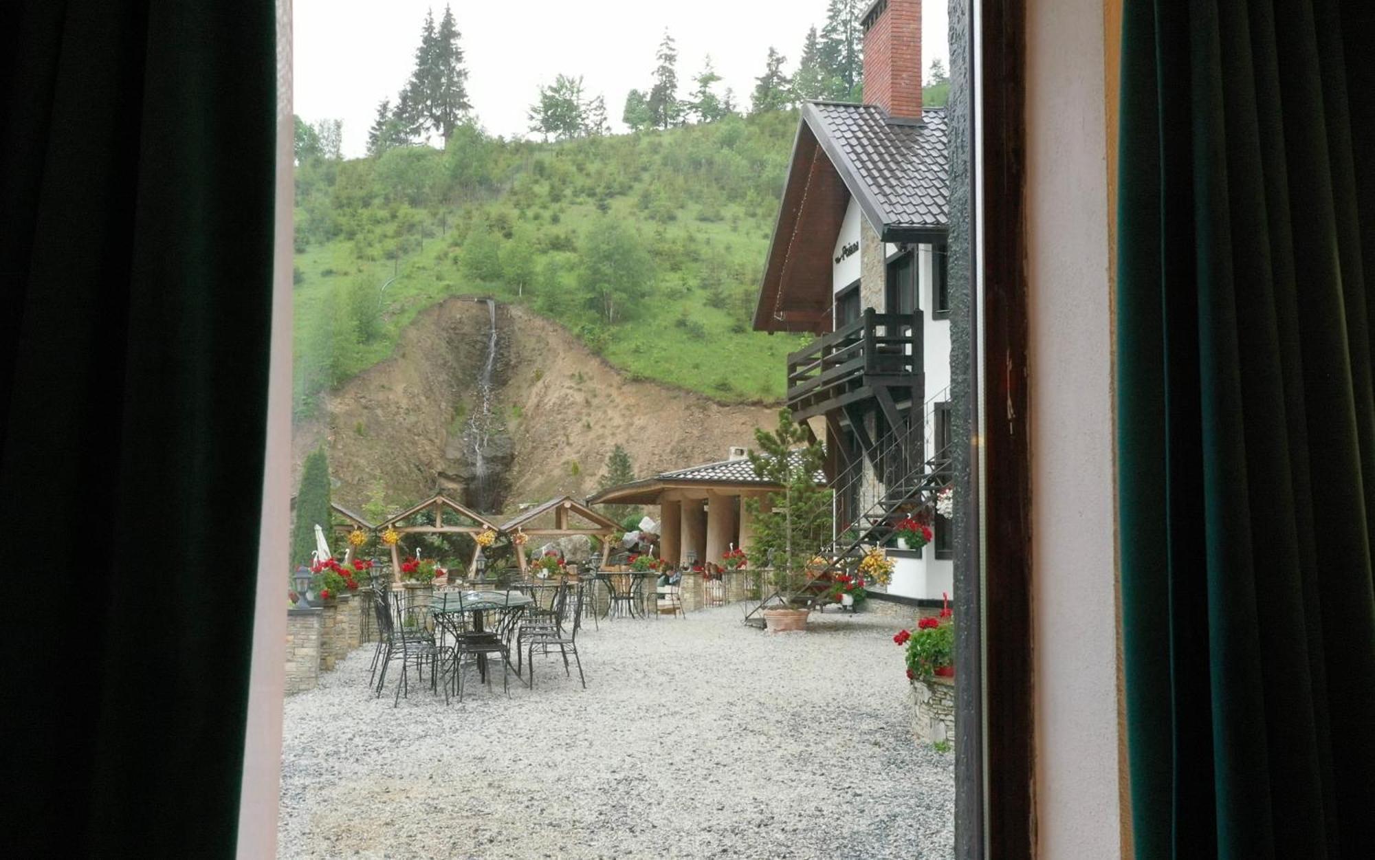 Pensiunea Poiana Izvoarelor Vatra Dornei Exterior photo